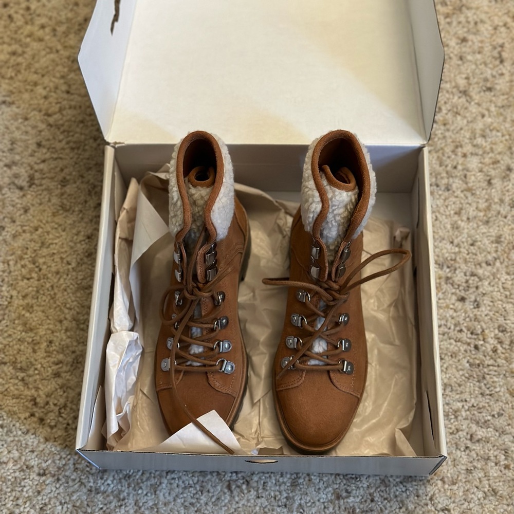 Marc Fischer LTD Izzie Cold Weather Boots - Picture 12 of 13